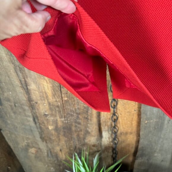 Emanuel Ungaro Red Wool/Silk Blend Pencil Skirt - Size 2 - Picture 5 of 10